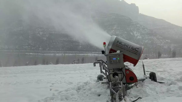 造雪機