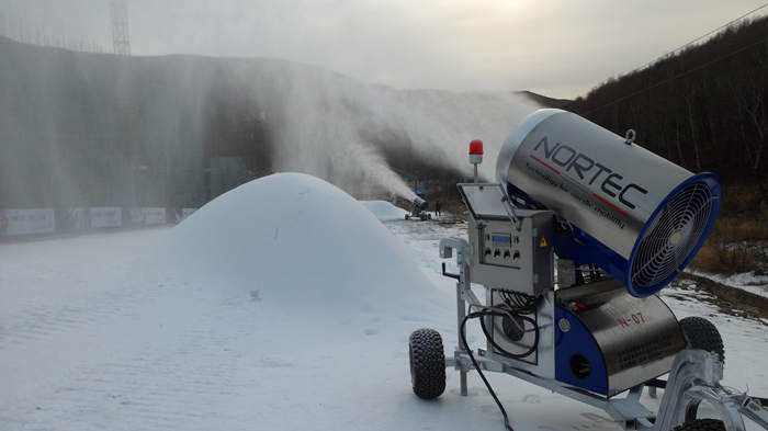 造雪機